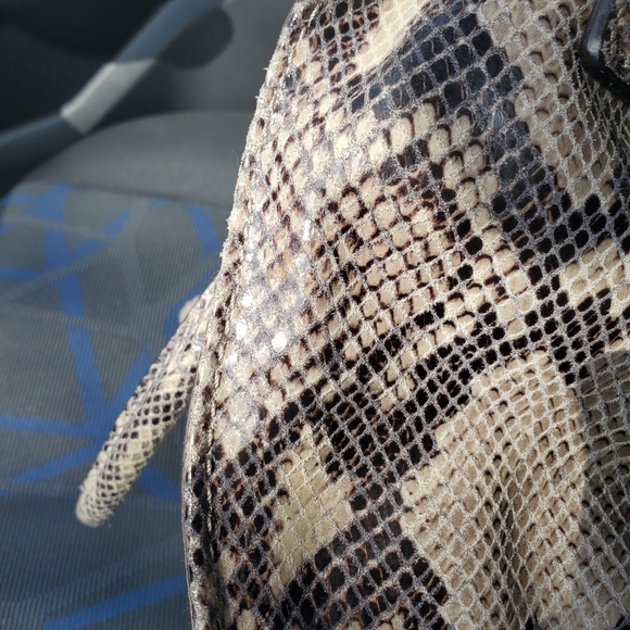 Michael Kors Hamilton Python Snake Embossed Leather Shoulder Bag - Picture 14 of 16